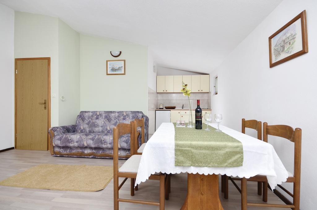 Apartments Ana Baška Voda Kamer foto
