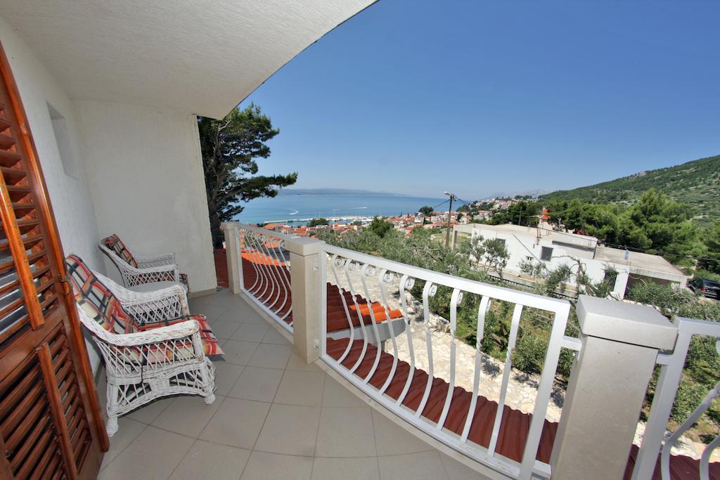 Apartments Ana Baška Voda Buitenkant foto