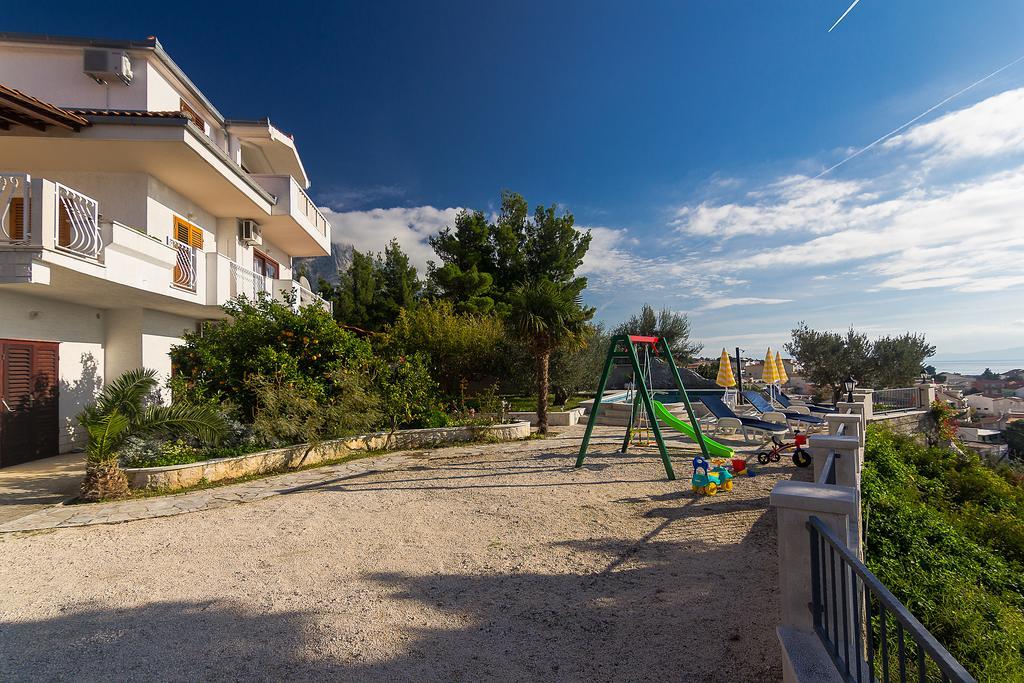 Apartments Ana Baška Voda Buitenkant foto