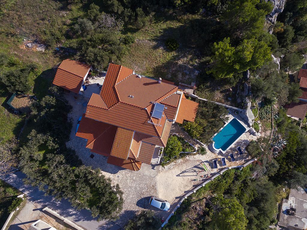 Apartments Ana Baška Voda Buitenkant foto